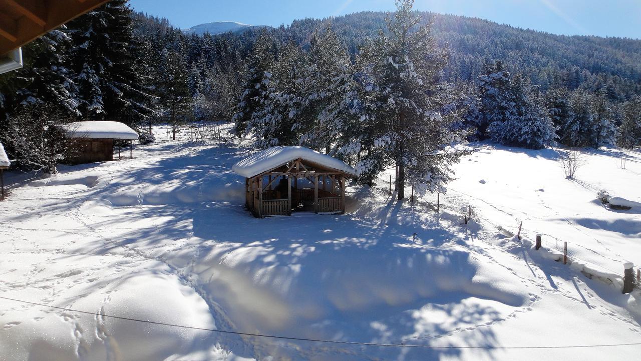 Bungalows Ski Pista Govedarci Exterior photo